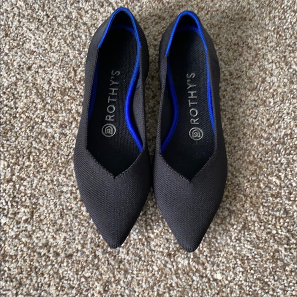 Nearly New Black Rothys